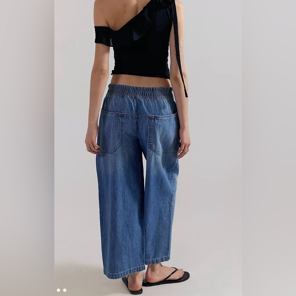 Free People Easy Pull on Light Blue Elastic Waist Denim Pants NWT SIZE L - Picture 9 of 9